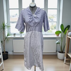 Carven Paris Blue White Striped Twist Front Dress Size 40 Short Sleeve Midi Cot